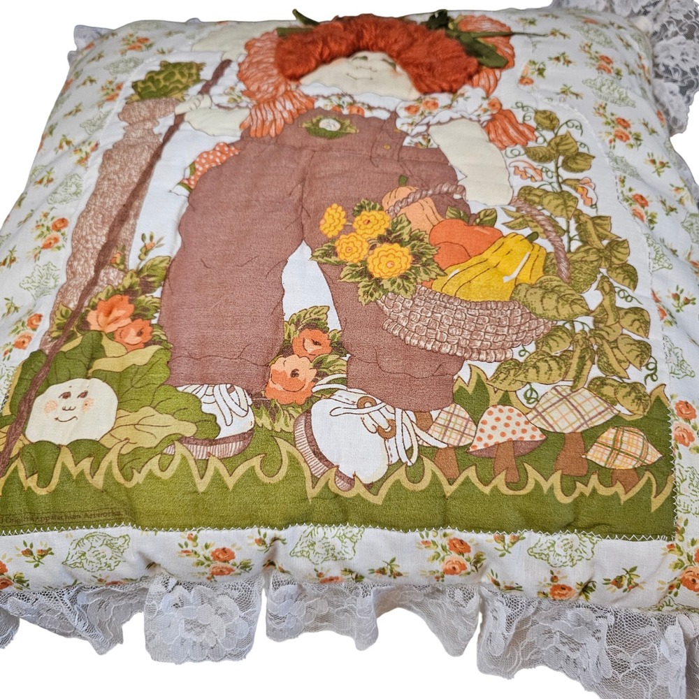1983 Cabbage Patch Kids Handmade Applique Lace Ruffle Pillow Mushroom Cottage - Picture 5 of 9